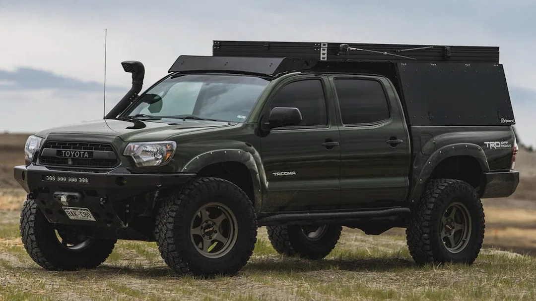 191744 – SHERPA EQUIP Roof Rack, Direct Fit Powder Coat Black Anodized Aluminum With 2 Side Plates/ (3) 16 Inch Black...